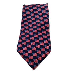 Van Heusen 100% Silk Patriotic American Flag Tie Made in USA